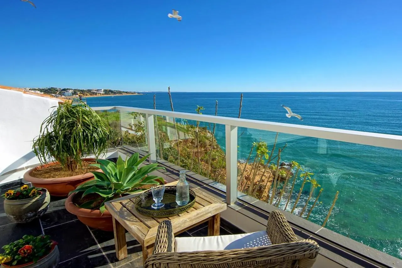 Вилла Casa Latino - Oceanfront - Luxury & Charming Villa- Jacuzzi At Rooftop By DreamvillasАлбуфейра